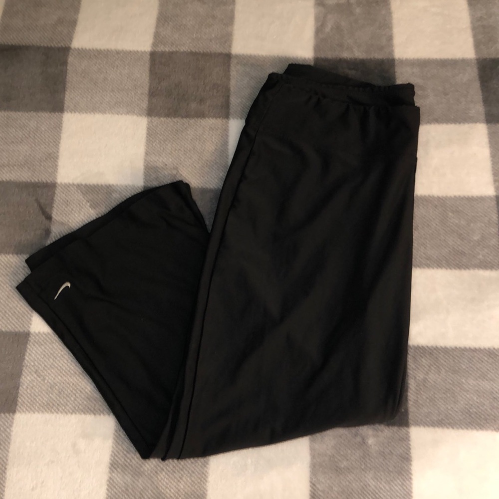 Nike Dry Fit Capri Leggings